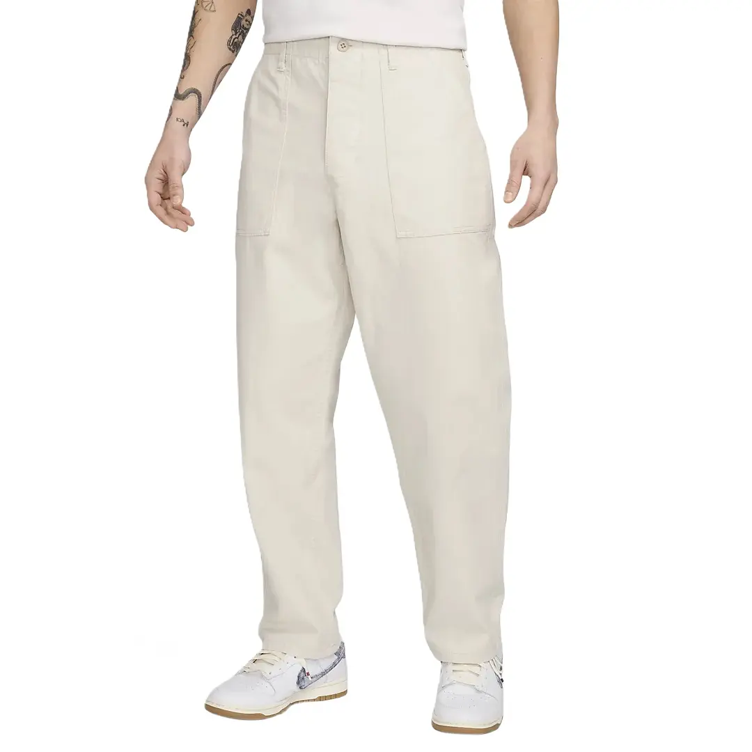 

Повседневные брюки мужские Phantom/Khaki/Light Orewood Brown/Medium Ash Nike, коричневый