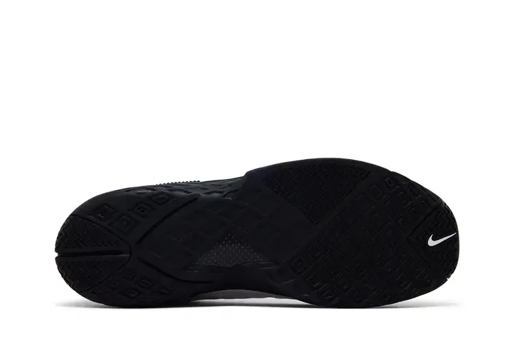Кроссовки Nike Kobe 3 Low Protro, черный — фото 4