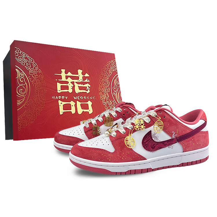 

Кроссовки Nike Dunk Skateboarding Shoes Women's Low-top Red/white, цвет Burgundy