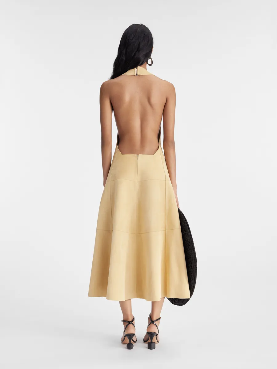 

Замшевое платье-бретелька Фавола Jacquemus, бежевый