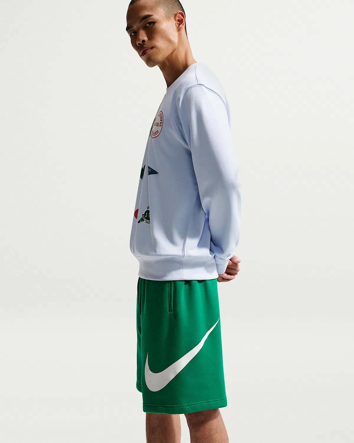 Мужские флисовые шорты Nike Club, Malachite/Malachite/White — фото 4