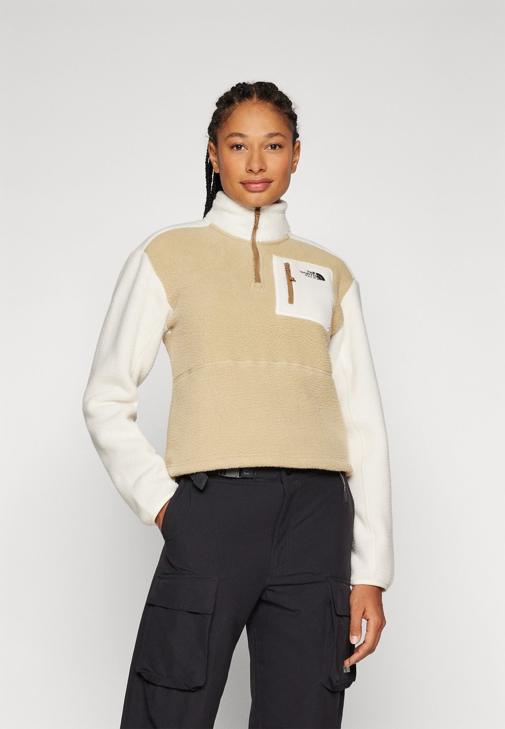 

Флисовый джемпер YUMIORI ¼ ZIP The North Face, серо-коричневый