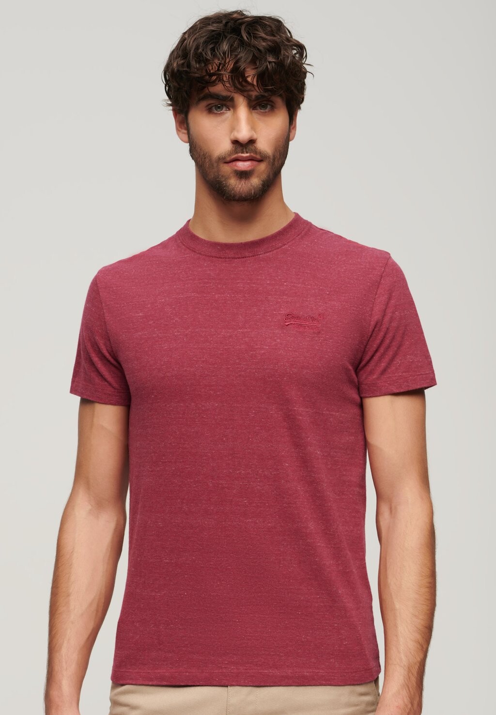 

Футболка базовая VINTAGE LOGO EMB Superdry, цвет berry red marl