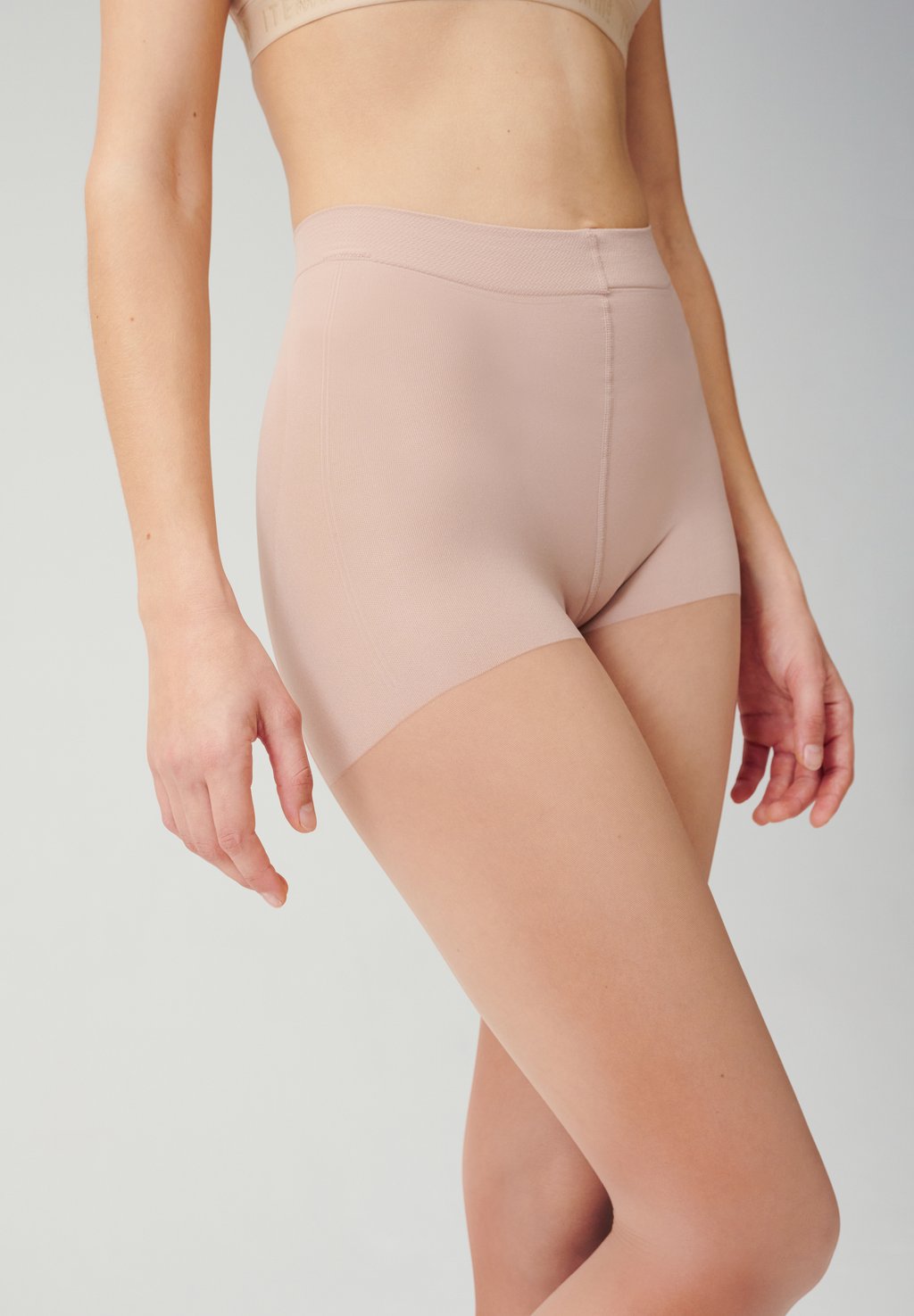 

Колготки CONTOURING SHAPING COMPRESSION TIGHTS 15 DEN MADE IN GERMANY ITEM m6, бежевый