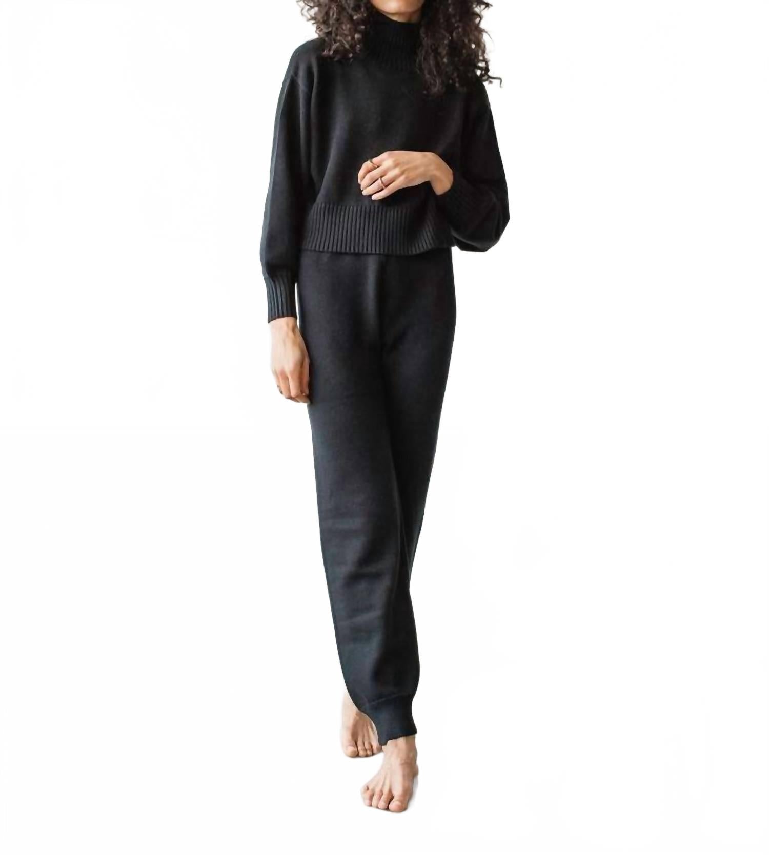 

First Rite Хлопковый укороченный свитер черного цвета