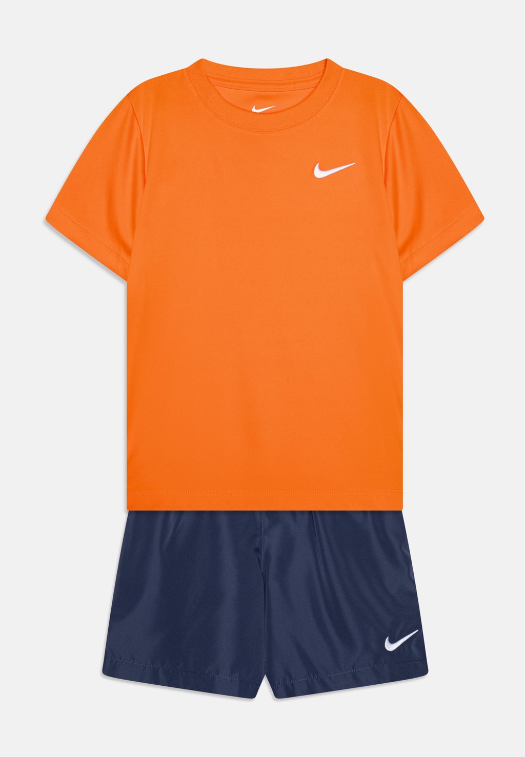 

Спортивные шорты SET Nike Sportswear, темно-синий