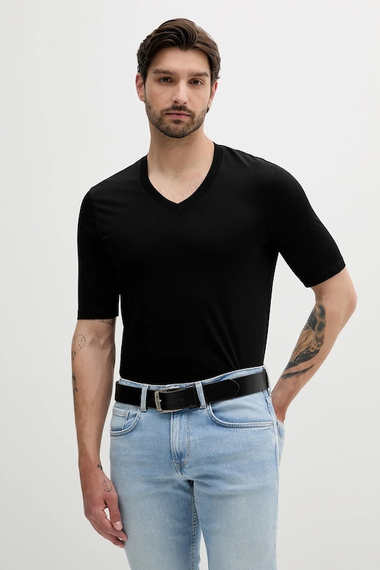 

Хлопковая футболка Armani Exchange, черный