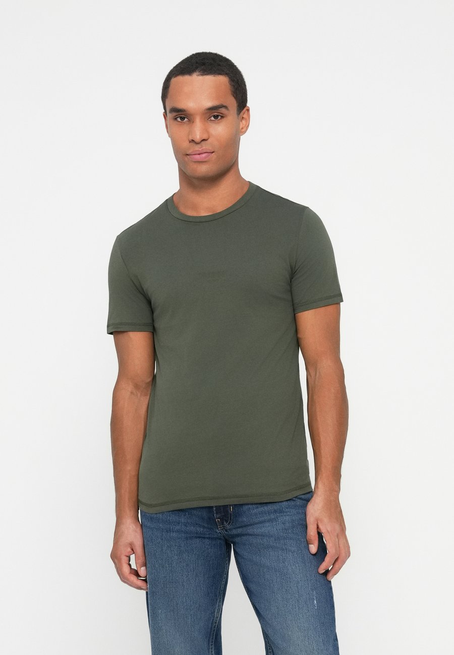 

Футболка Guess AIDY TEE, Green Depths/Grey