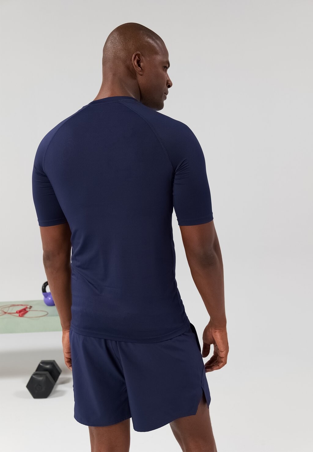 

Спортивный топ Pier One Sport, темно-синий