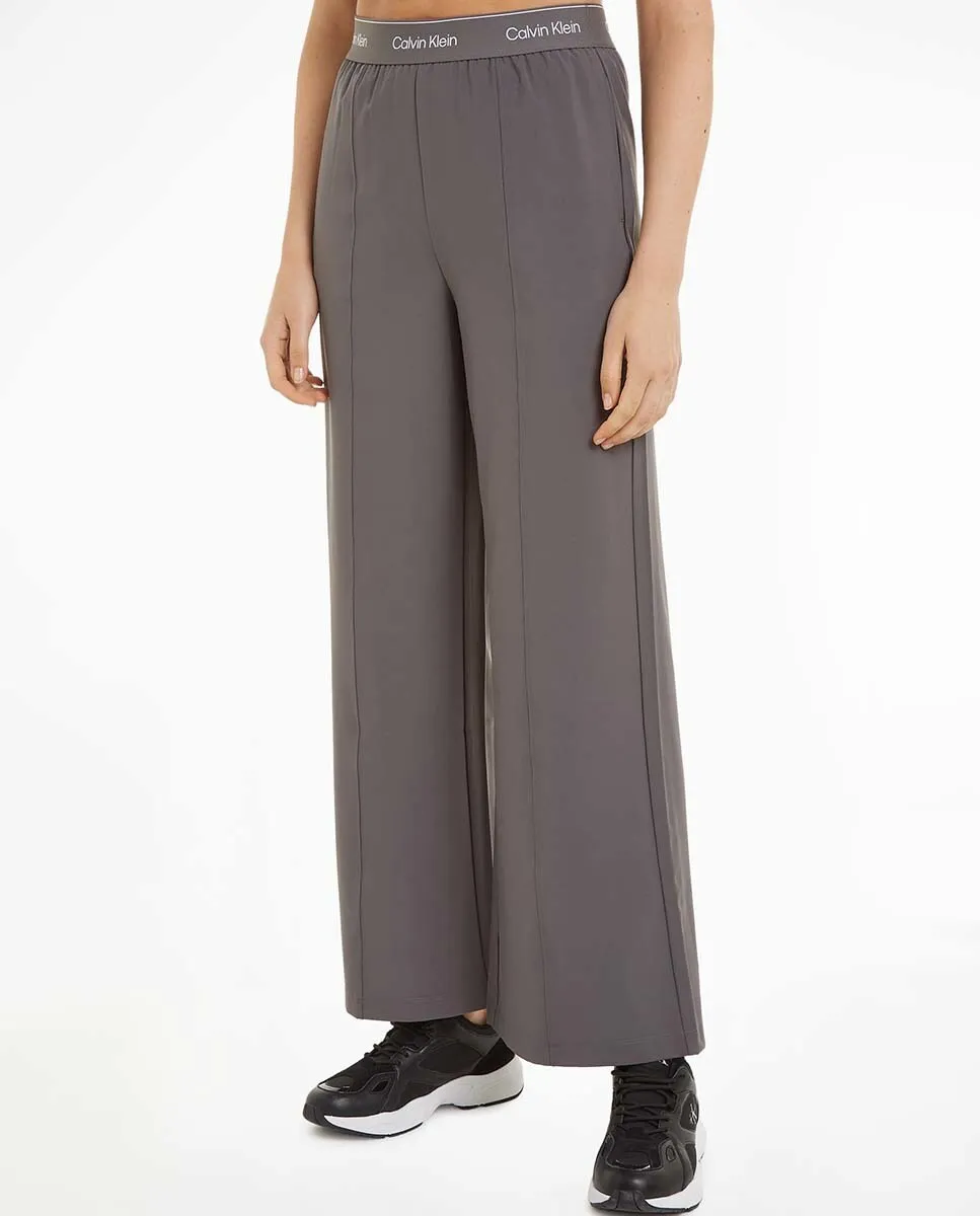 

Широкие брюки из эластичной ткани Calvin Klein, серый