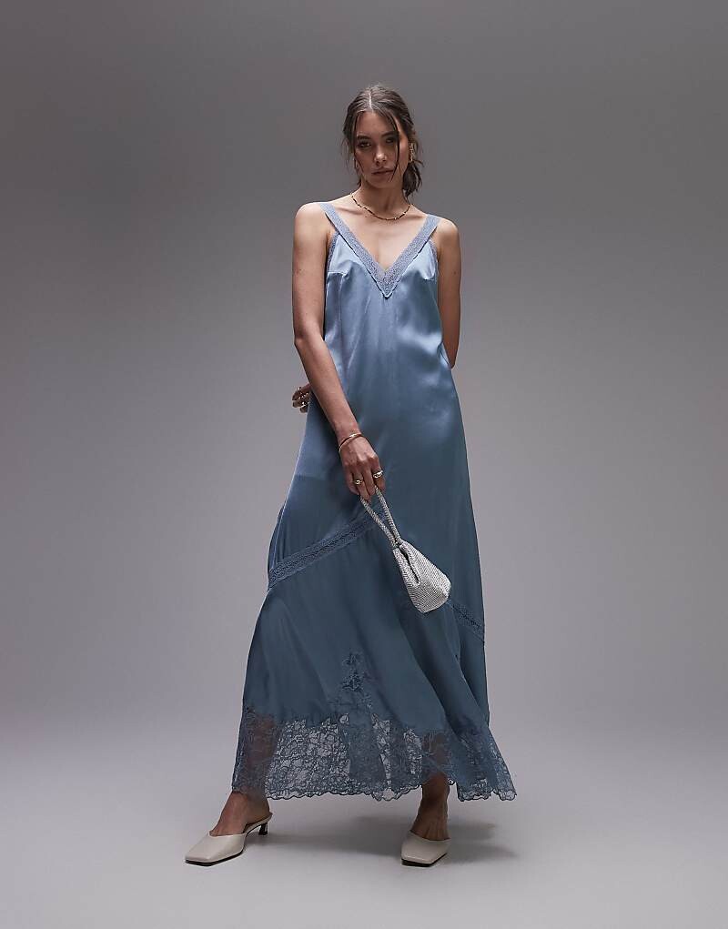 

Topshop – Длинное платье бледно-голубого цвета с кружевными вставками