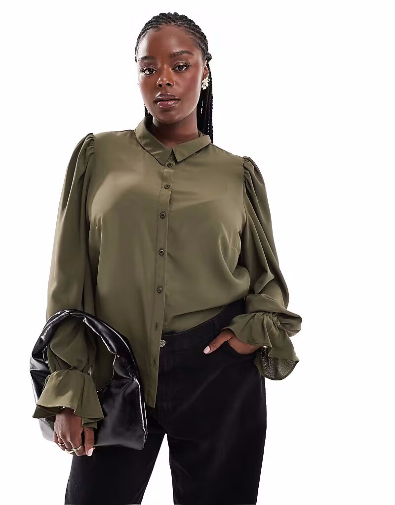 

Мягкая рубашка ASOS DESIGN Curve с объемными рукавами и манжетами-оборками цвета хаки
