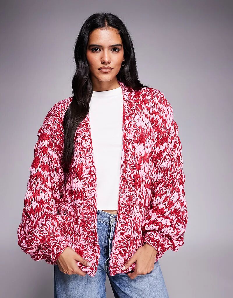 

Кардиган ручной вязки с объемными рукавами-фонариками Kiwi & Co Love Note из пряжи розового и красного цвета