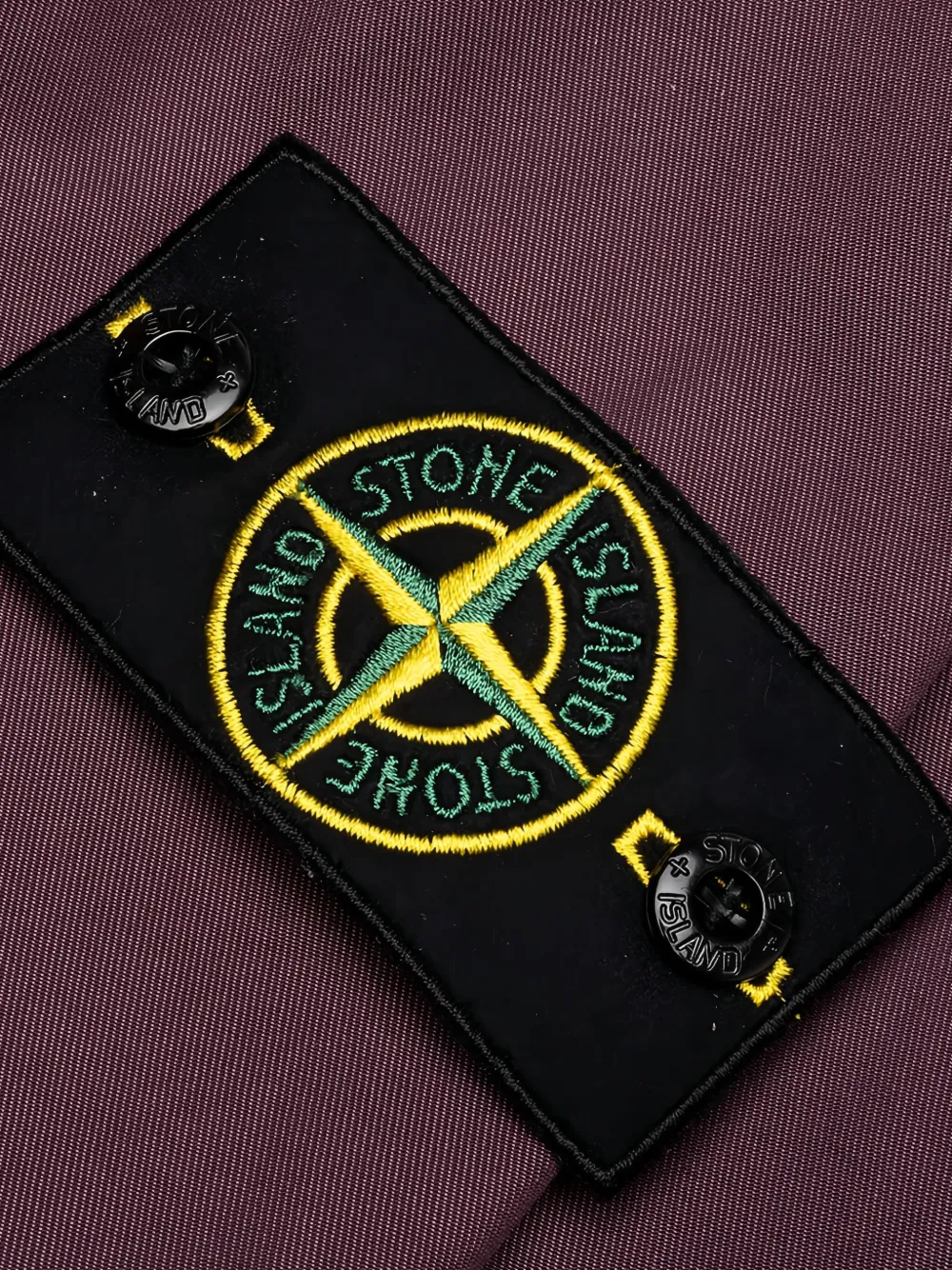 Куртка с застегивающимися на пуговицы карманами-клапанами Stone Island, фиолетовый — фото 4