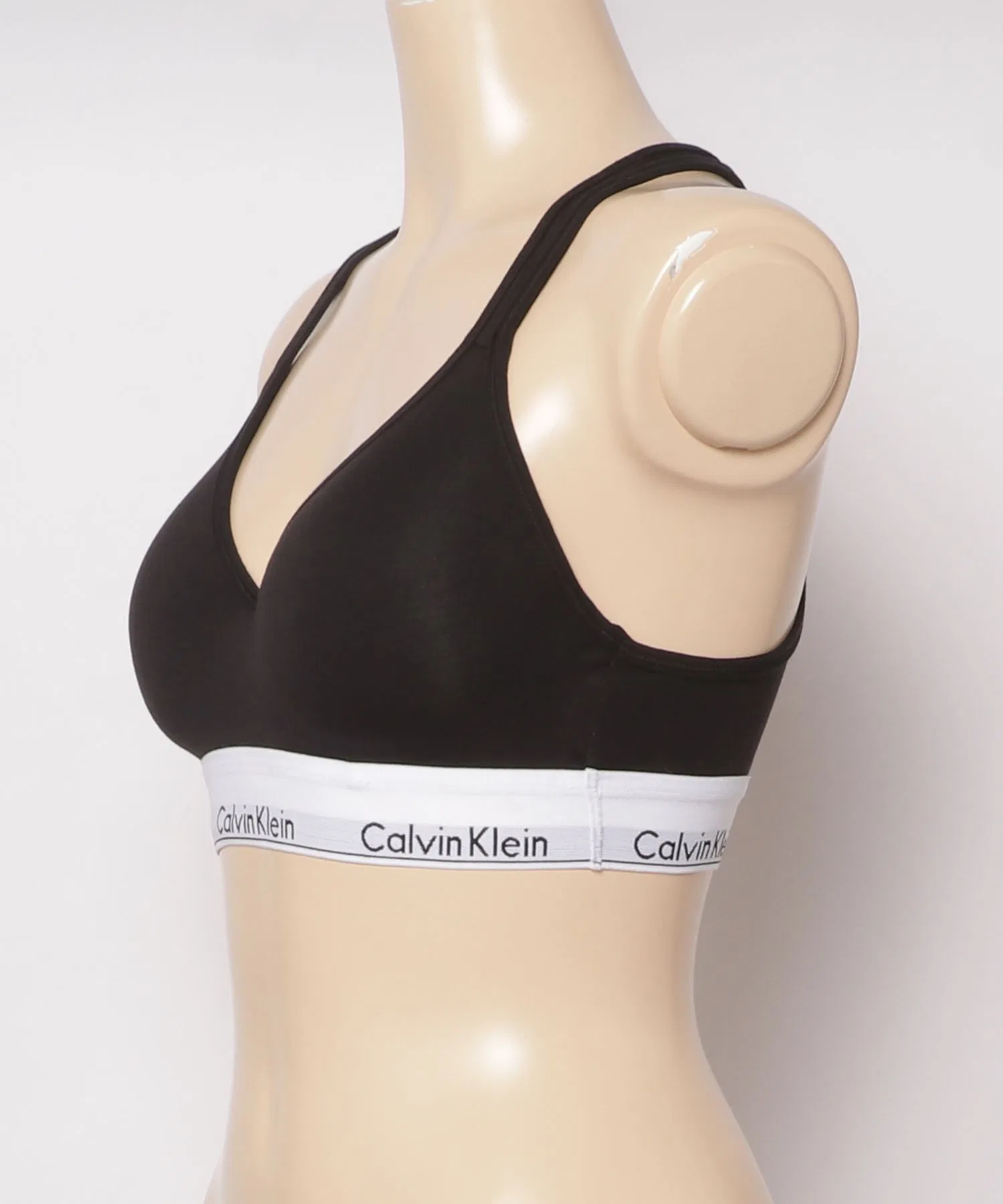 Calvin Klein Underwear - Женский спортивный бюстгальтер, нижнее белье, бюстгальтер без косточек, бюстгальтер без косточек, однотонный, с логотипом — фото 4