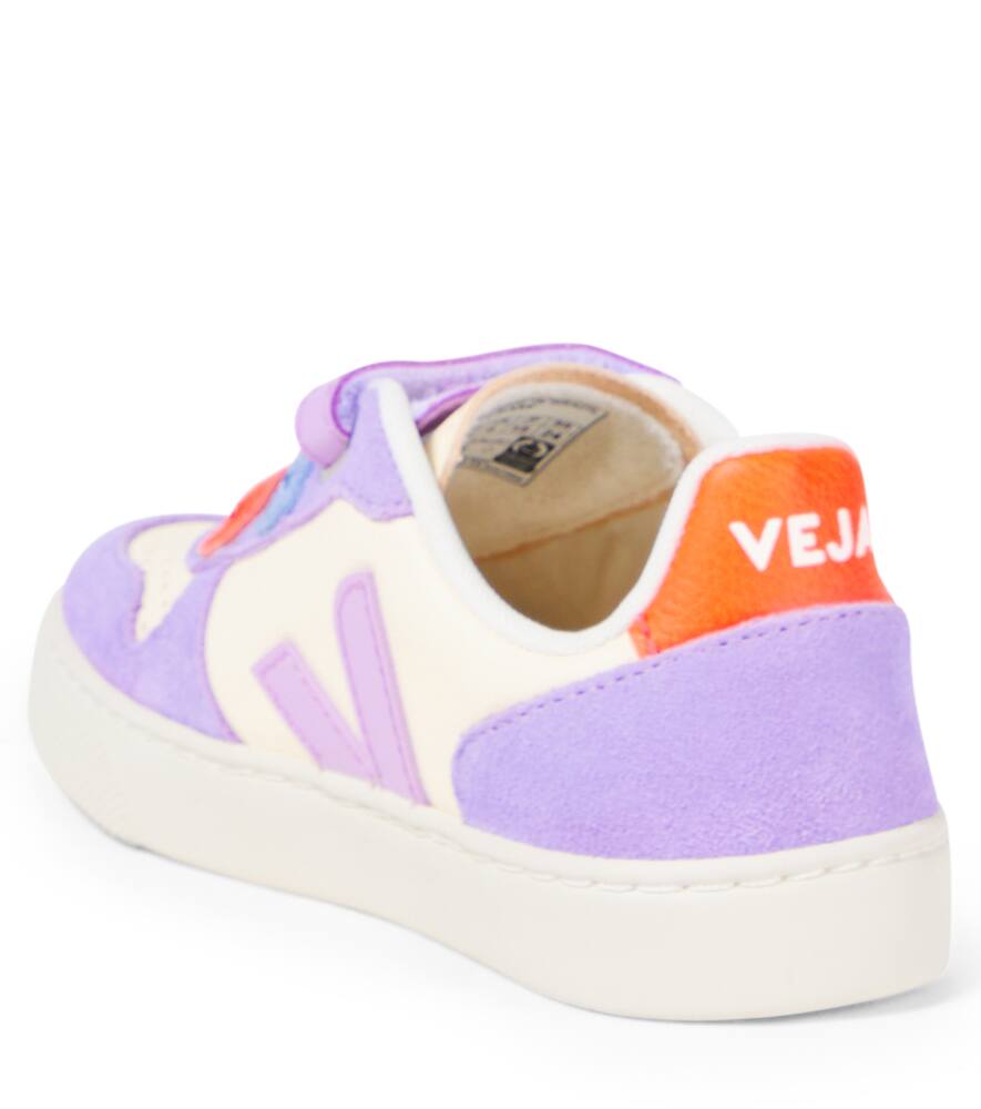 Кроссовки кожаные с отделкой из замши Veja Kids, Cashew_Multico-Orchid — фото 2