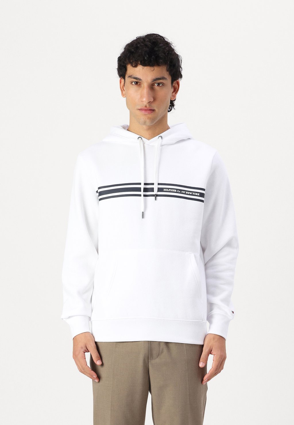

Толстовка CENTRAL CHEST STRIPE HOODY UNISEX Tommy Hilfiger, белый