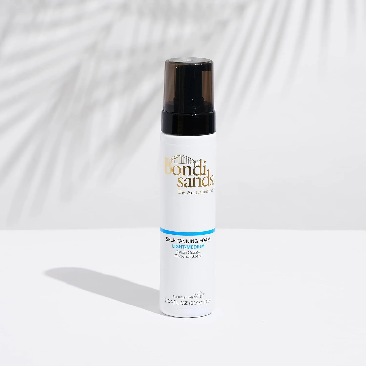 Набор для автозагара Bondi Sands Light/Medium Self Tanning Foam Value Kit | Включает 2 легких пены для автозагара + 1 перчатку для безупречного результата — фото 4