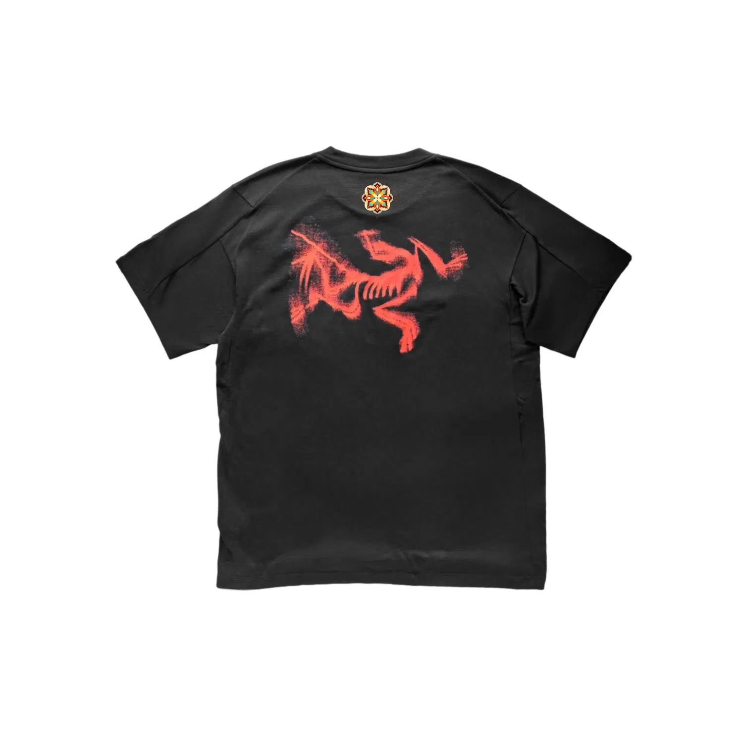 Футболка хлопковая Arcteryx Black/Dynasty Red — фото 3