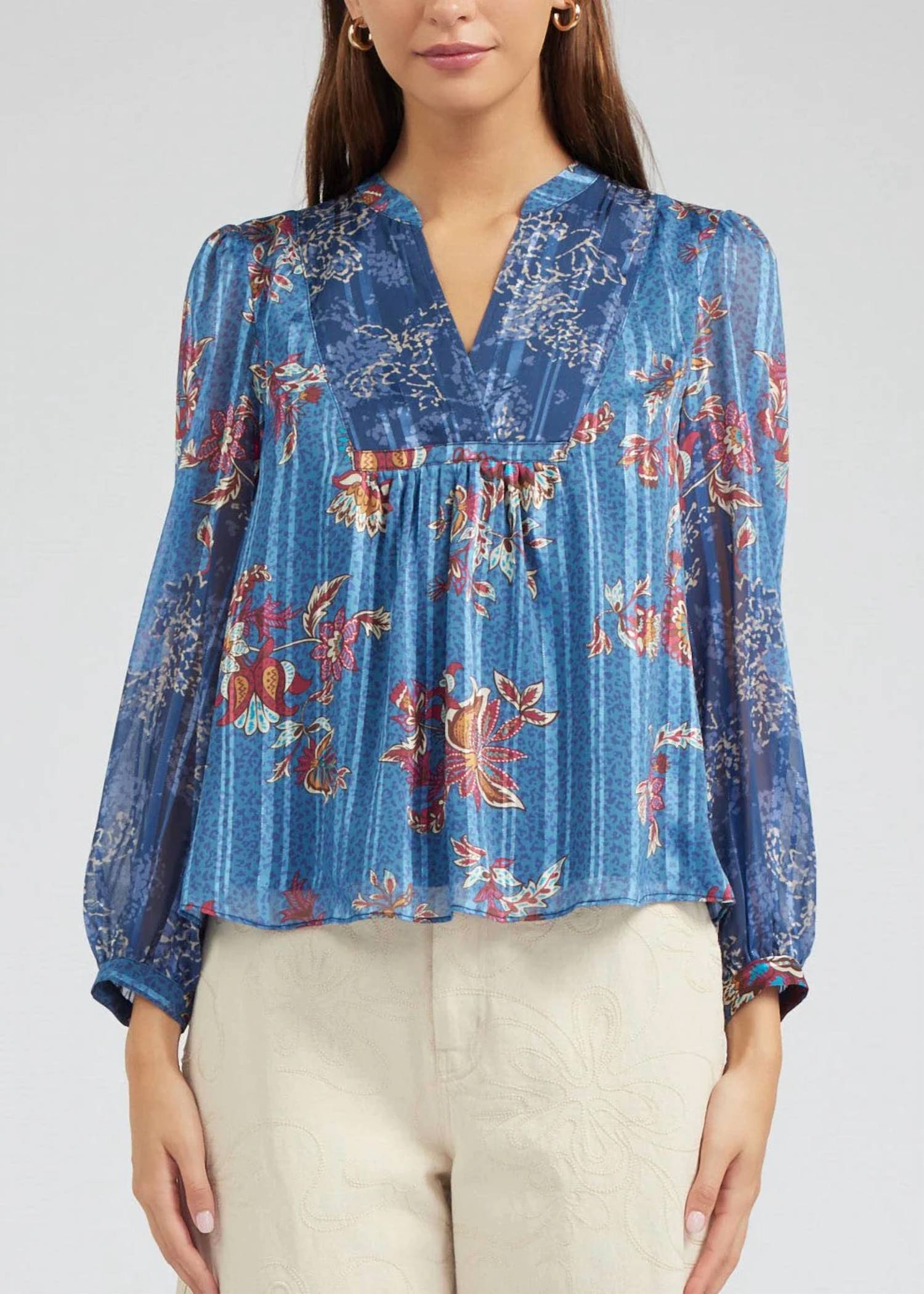 

Топ с разрезом на шее в сине-многоцветном Current air