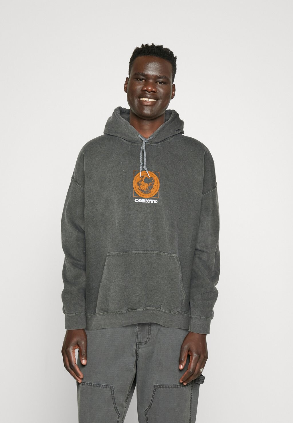 

Толстовка Connected Hoodie BDG Urban Outfitters, хаки