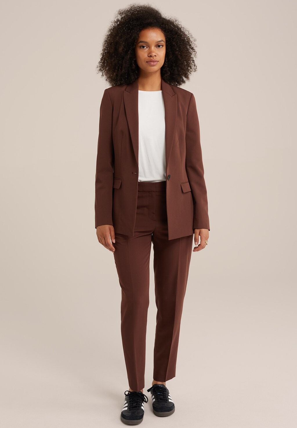 

Чиносы SLIM FIT WE Fashion, темно-коричневый