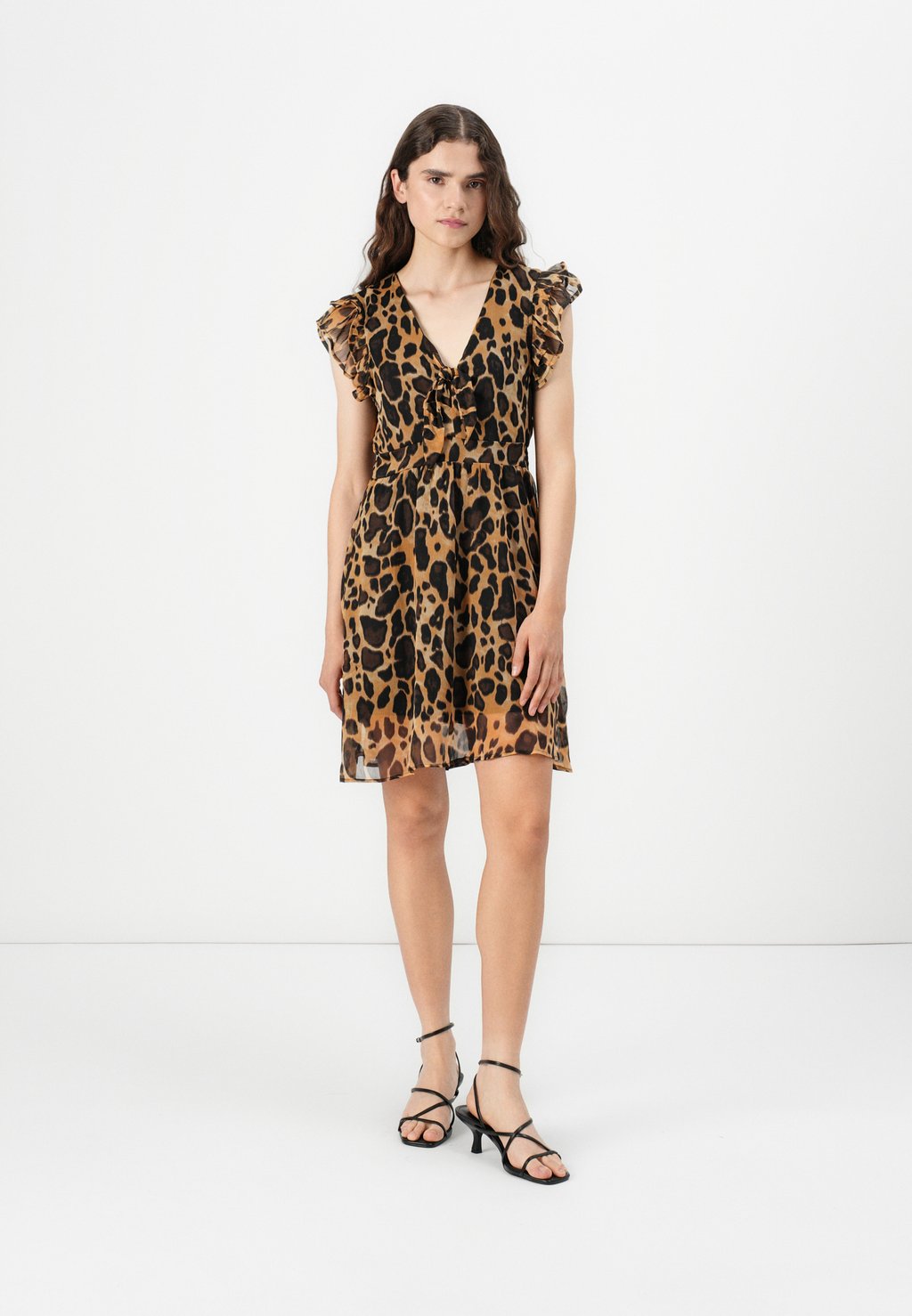 

Повседневное платье ONLASTA LIFE PEEKABOO DRESS ONLY, черный