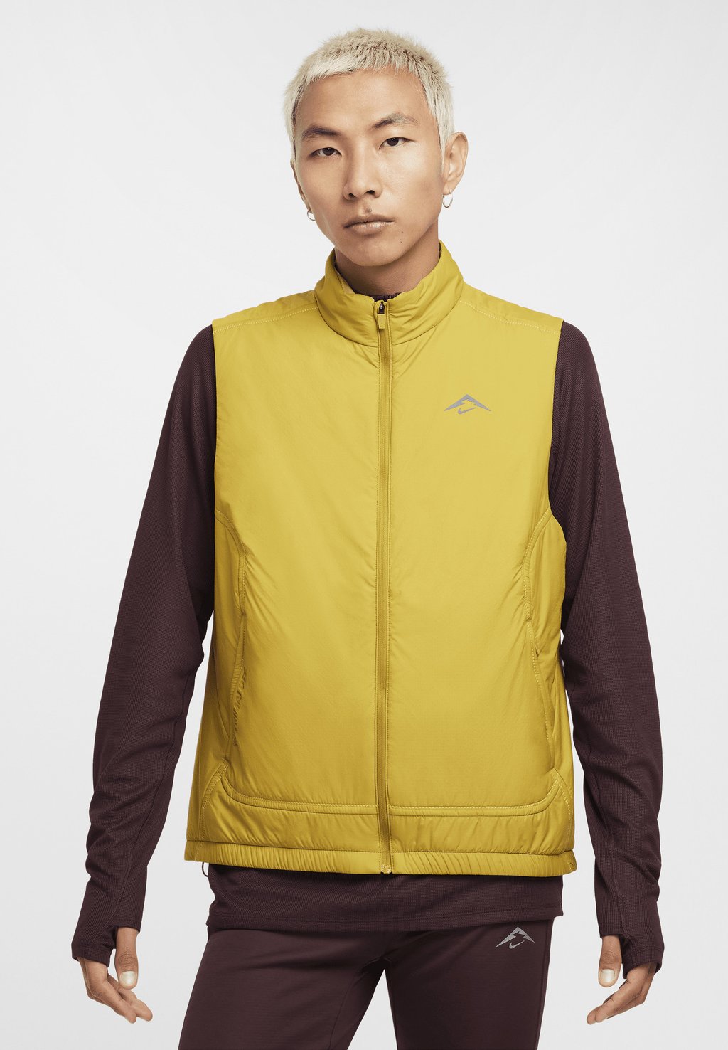 

Жилет PRIMALOFT TRAIL VEST Nike Performance, бронза