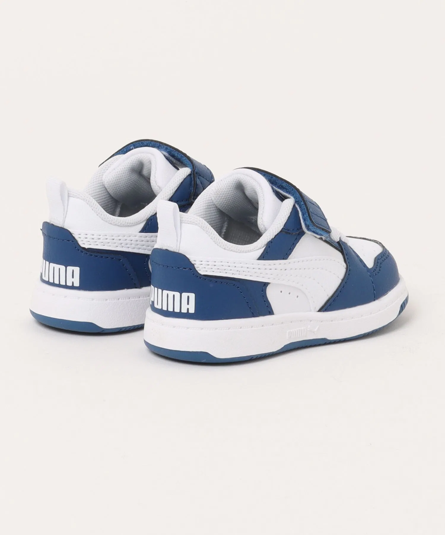 Детские кроссовки PUMA Rebound V6 Low AC+ Inf — фото 2