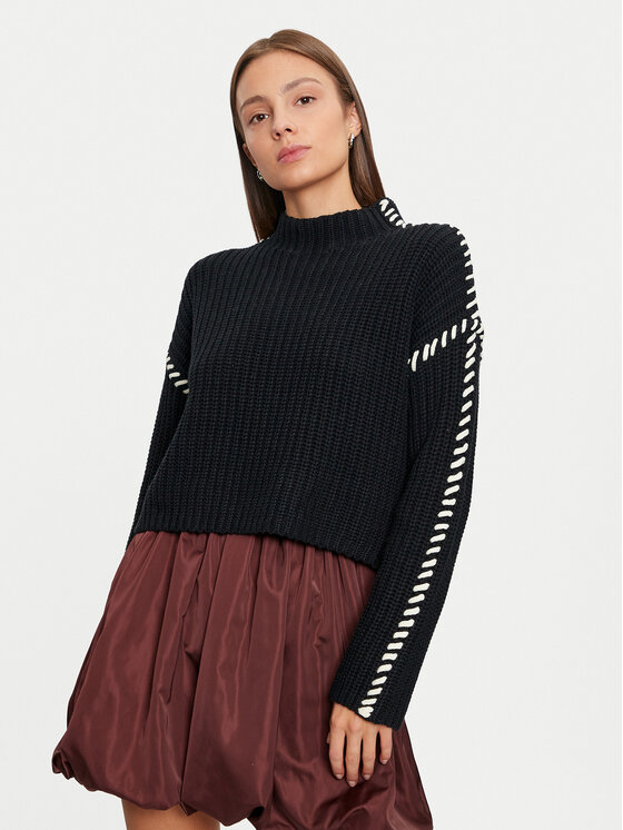 

Свитер loose fit New Cream 10313514 Vero Moda, черный