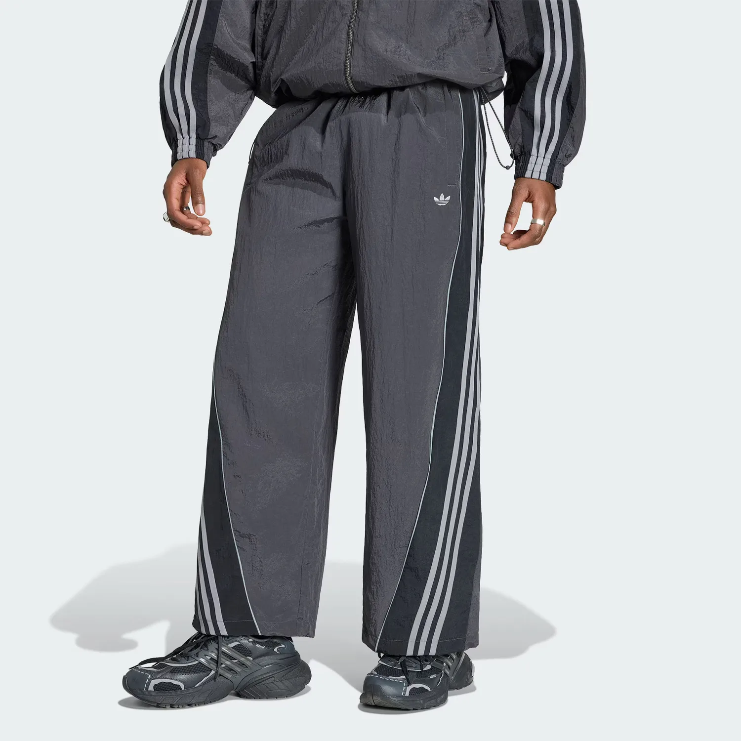 Спортивные брюки Adilenium мужские Adidas Originals, графитово-черный — фото 4