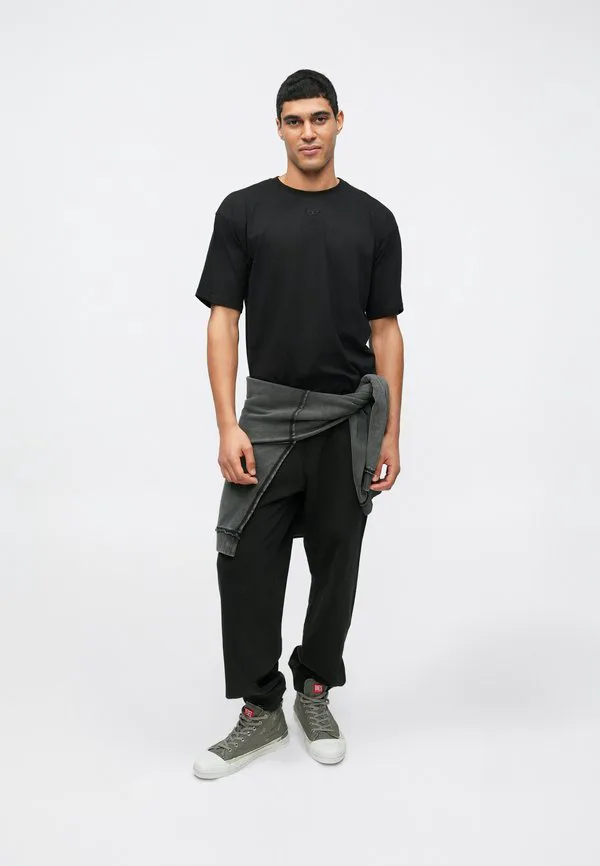 Базовая футболка lucien Diesel, Black — фото 2