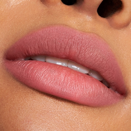Матовый карандаш для губ с точилкой Catrice Plumping, 200 Rosie Feels Rosy 0,35 g — фото 3
