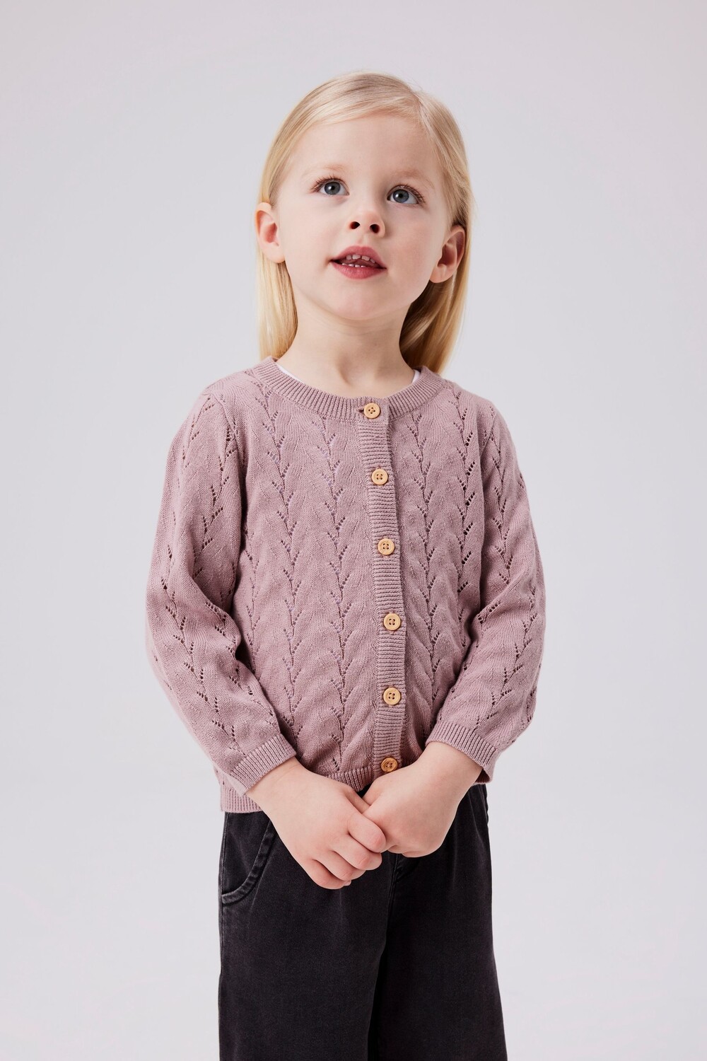 

Кардиган для девочек, связанный ажурными спицами Name It, розовый
