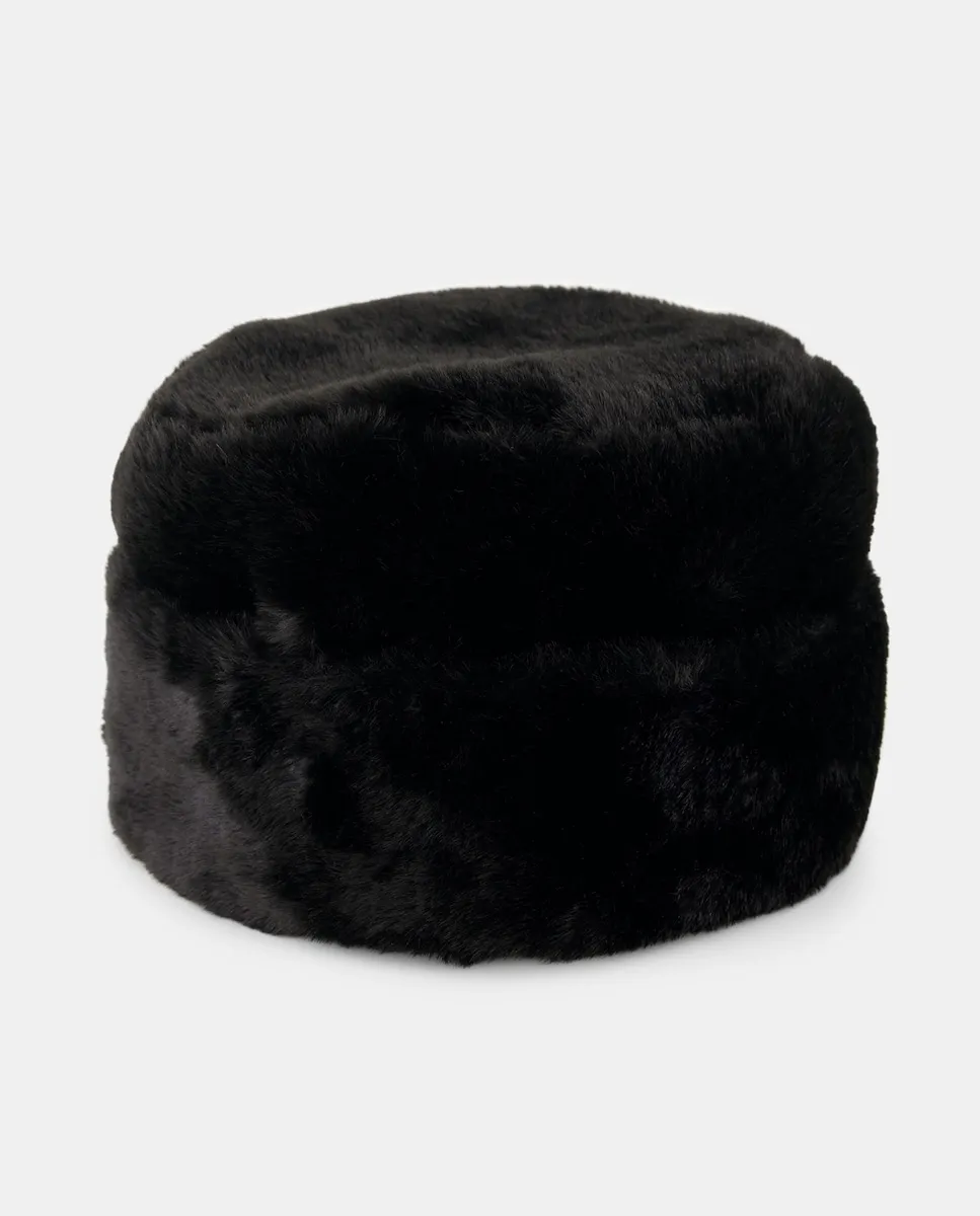 

Шапка из искусственного меха Nine West, черный