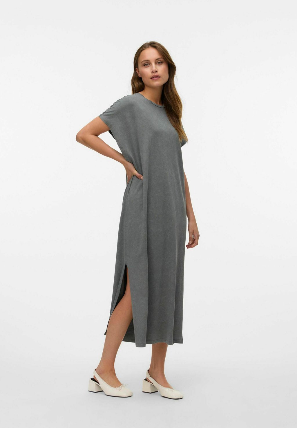 

Повседневное платье VMMILA MIDI Vero Moda, серый