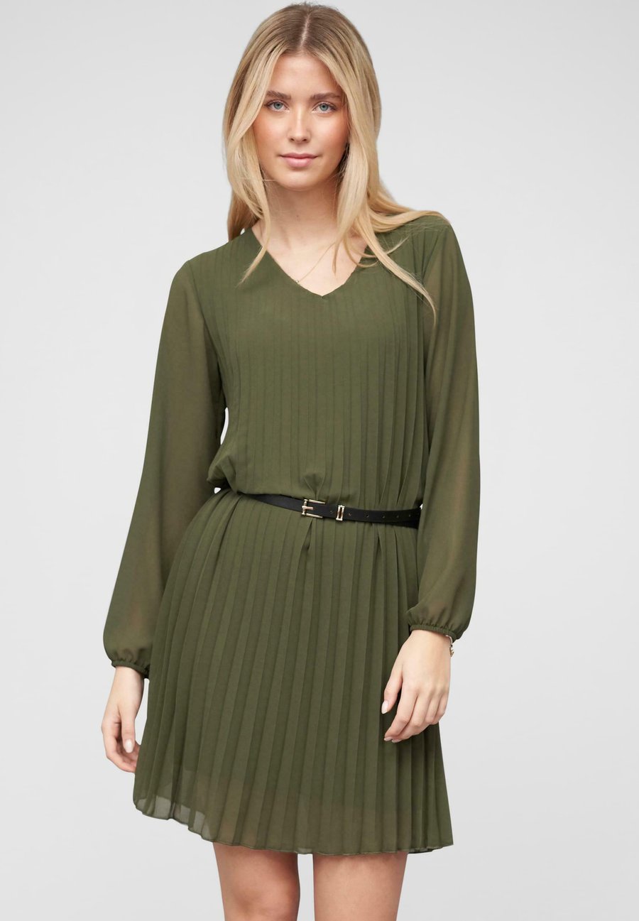 

Платье Cloud 5ive PLEATED WITH BELT, Military Green/Green