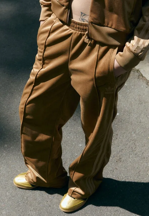 Спортивные штаны Adidas Originals, Cardboard