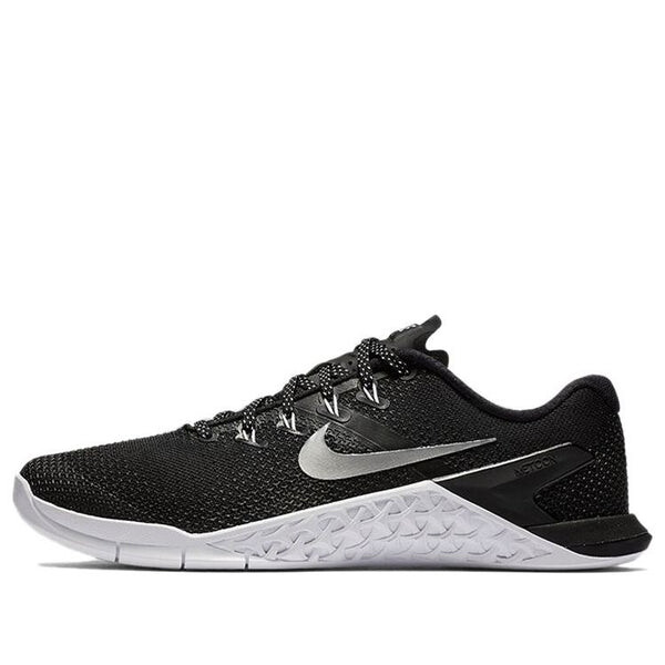 

Кроссовки меткон 4 Nike, черный
