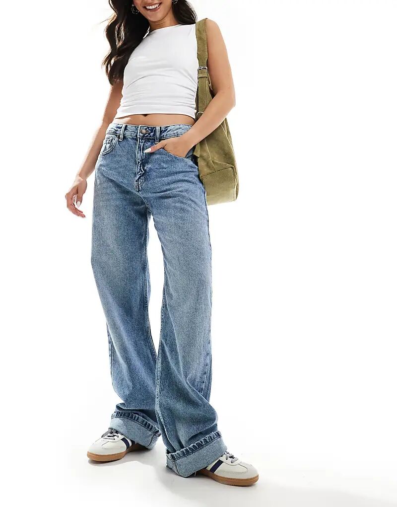 

Широкие джинсы с подворотами, средне-синего цвета Pull&Bear