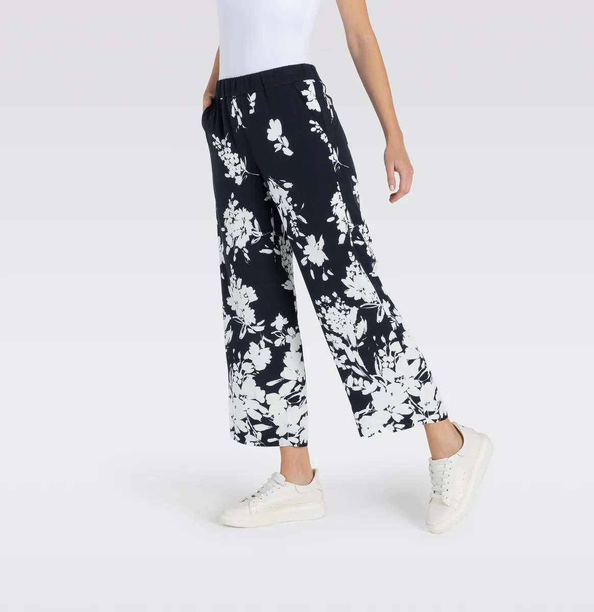 

Брюки MAC 3/4 "CHIARA CROPPED", с широкими прямыми штанинами, цвет Flower Print