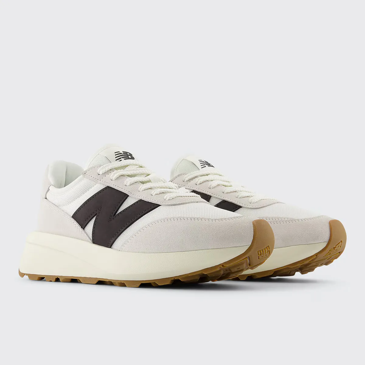 Повседневные кроссовки унисекс U370CA New Balance, черный/белый — фото 2