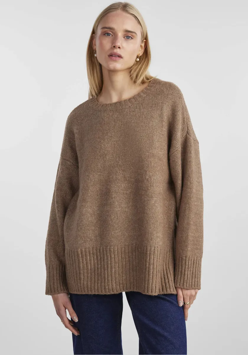 

Свитер с круглым вырезом "PCNANCY LS LOOSE O-NECK KNIT NOOS BC", оверсайз Pieces, цвет Fossil