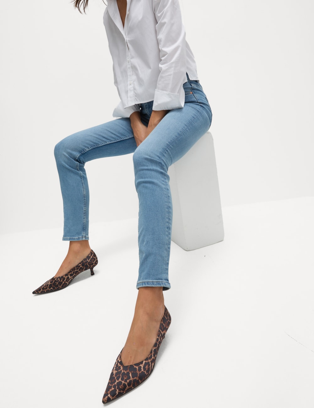 

Джинсы Lily Slim Fit Marks & Spencer, светлый индиго
