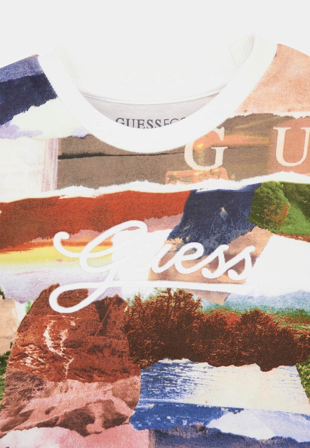 

Футболка STAMPA ALL OVER Guess, мультиколор