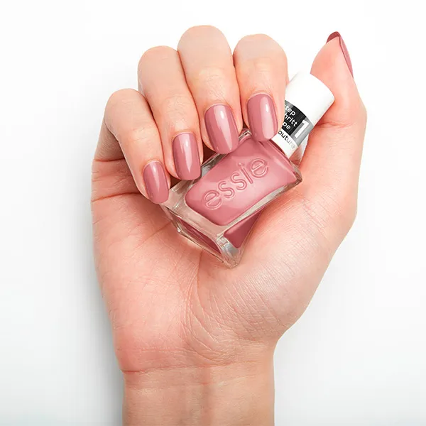 Лак для ногтей с эффектом геля Gel Couture New Essie, цвет princess charming — фото 3