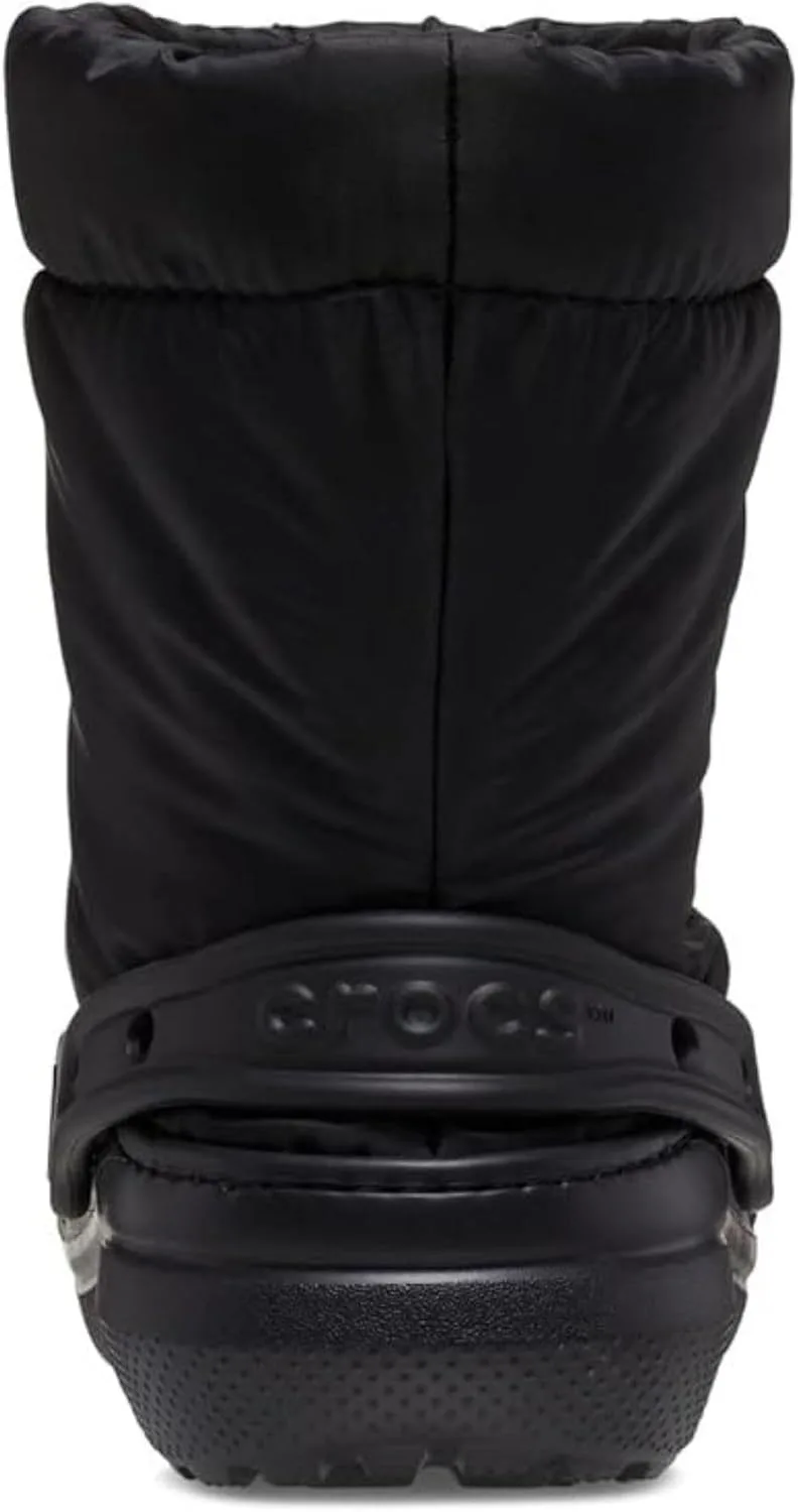 Crocs Unisex Classic Lined Neo Puff Boot Snow Boots, черный — фото 3
