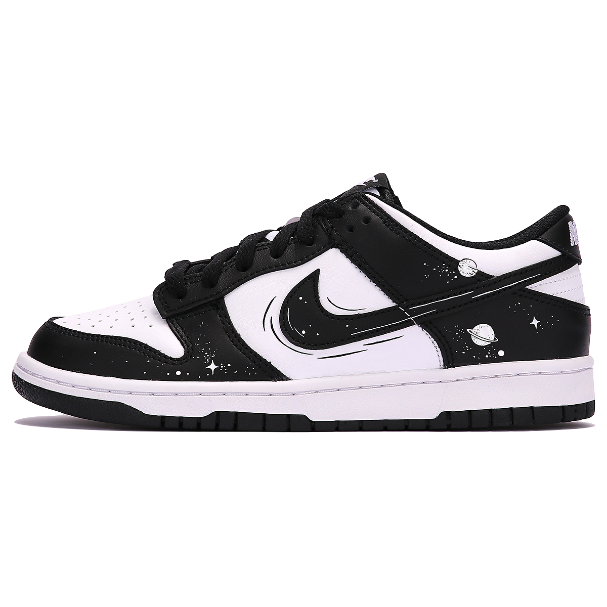 

Женские кроссовки для скейтбординга Nike Dunk, Black/White