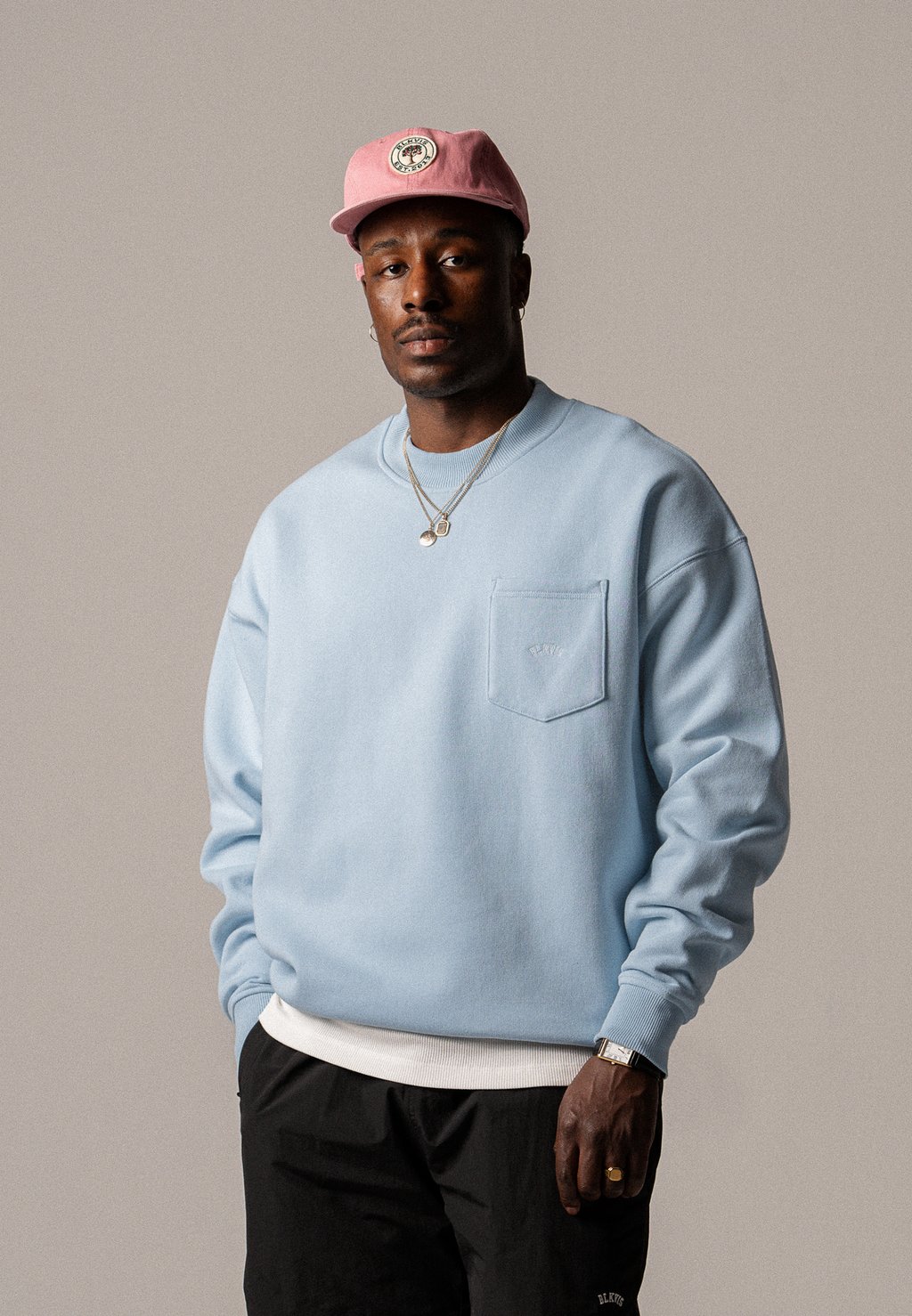 

Толстовка LOGO POCKET CREWNECK UNISEX BLKVIS, светло-голубой