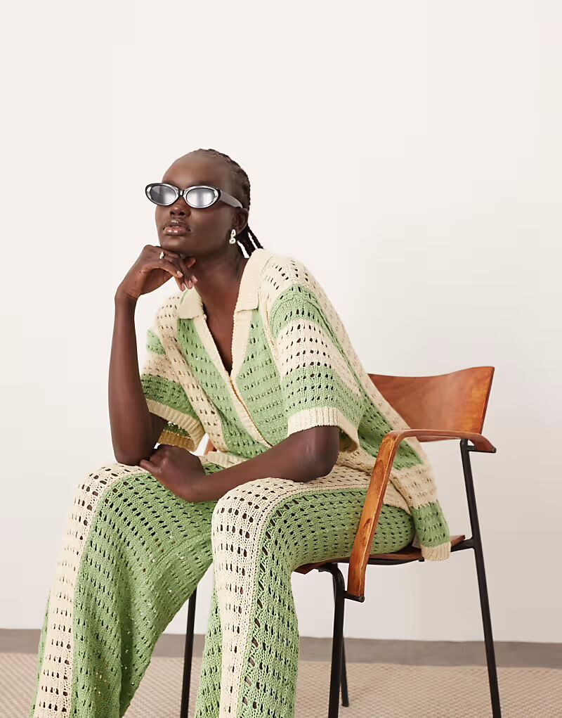 

Трикотажная рубашка свободного кроя в вертикальную полоску зеленого цвета Arrange